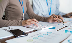 Gestión contable general y de costes y gestión fiscal